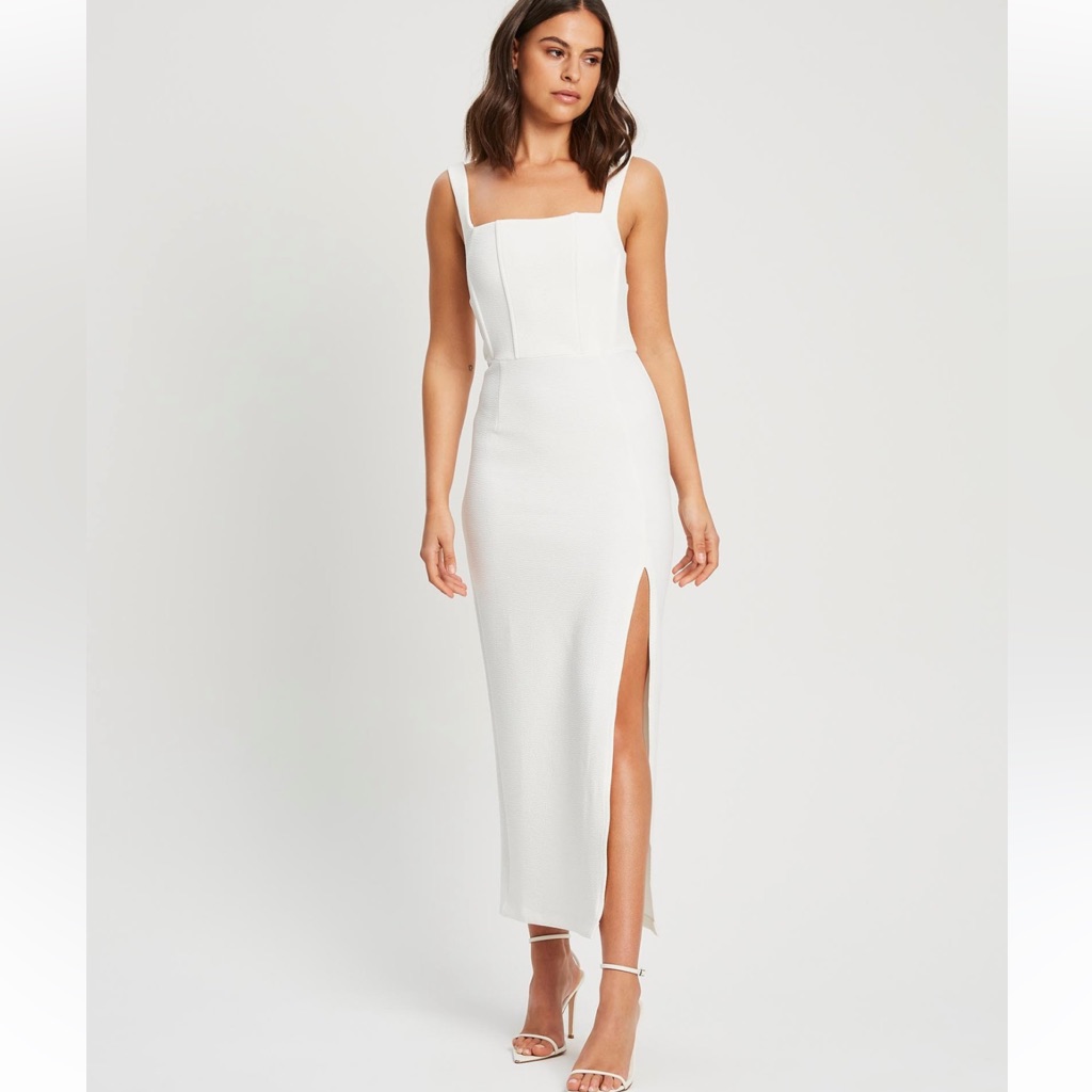 Fame And Partners Dress- White Slip